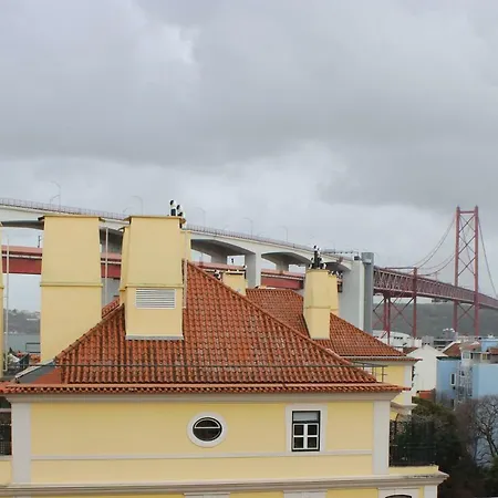 Alcantara Garden Apartment Lisbon